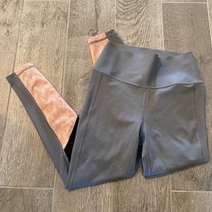 GapFit Sculpt Compression Leggings - Size Small